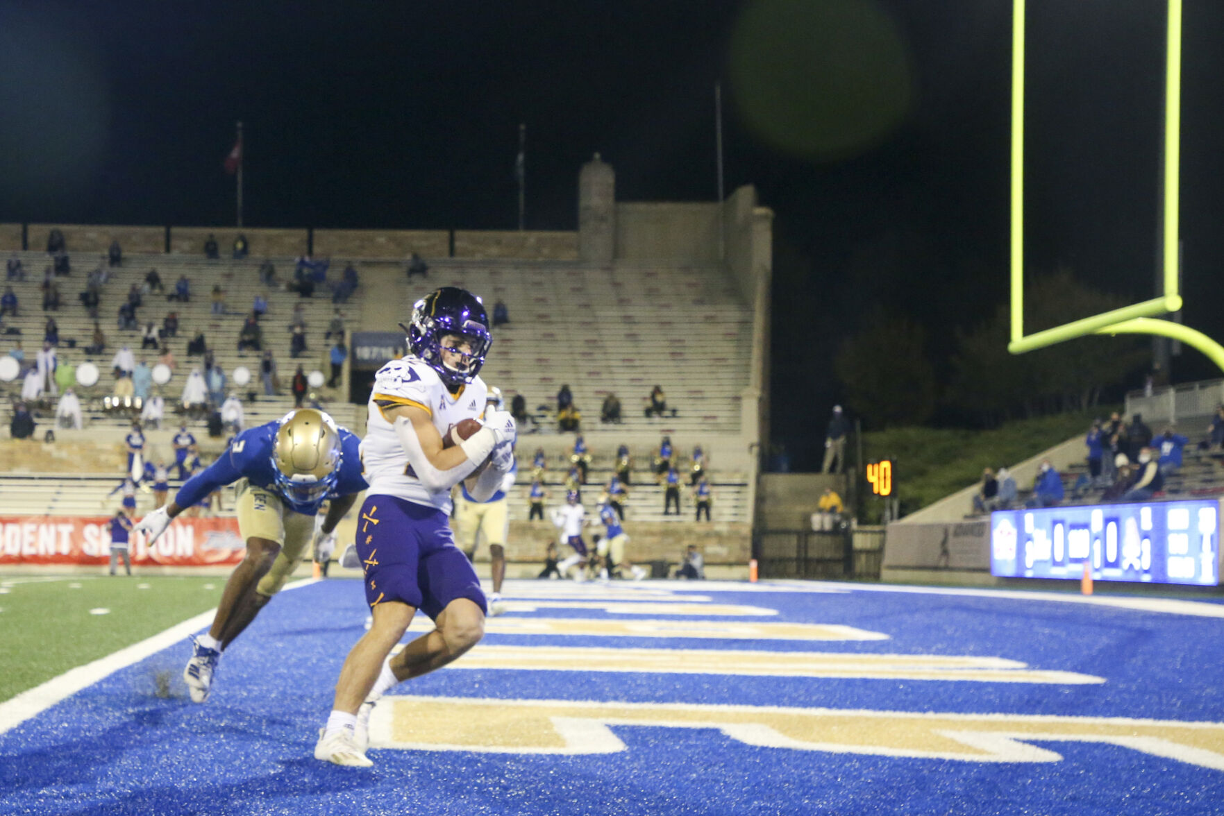 Tulsa Golden Hurricane vs East Carolina Pirates